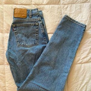 Levi Authentic vintage 550 wedgie fit